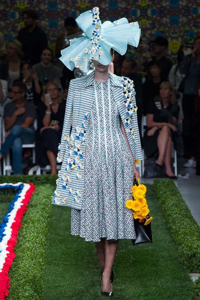 Look 20